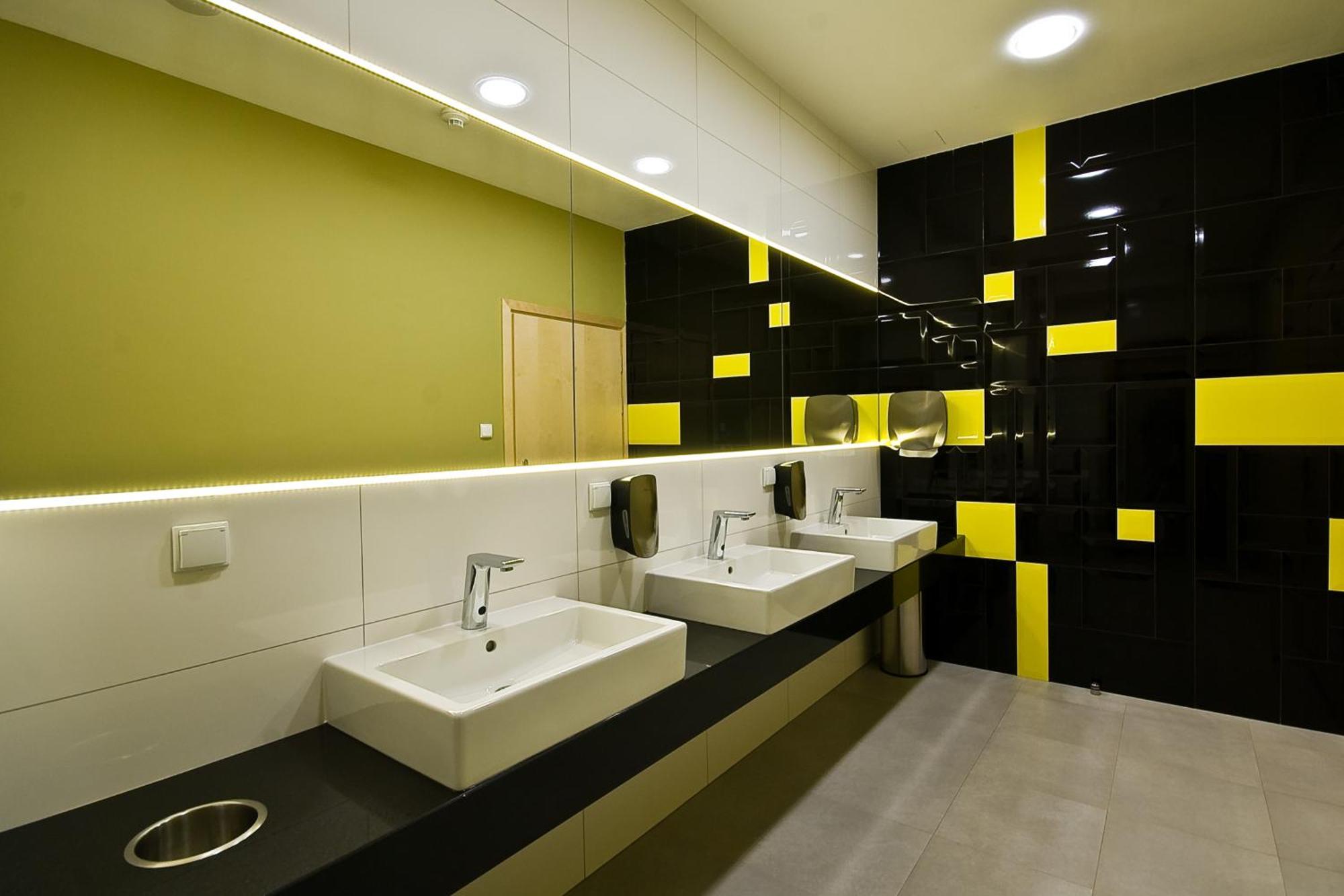 Hotel Poznanski A2 Luboń Екстериор снимка